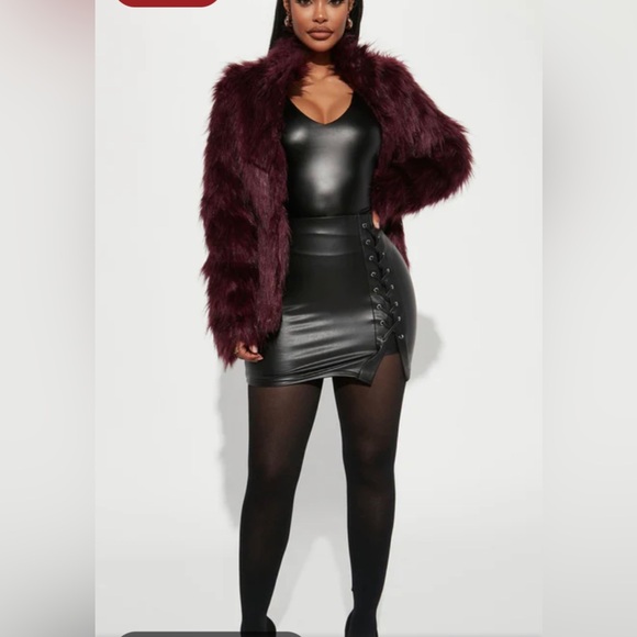 Fashion nova fur coat - Picture 4 of 9